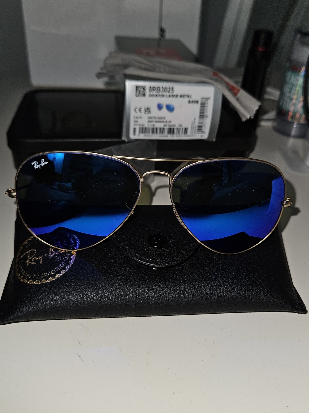 Ray-Ban Aviator Large Metal Sunglasses - Gold Frame with Blue Mirror Lenses - Picture 2 of 9